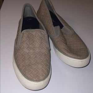 Women’s  Woven Slip-On Shoes - Tan